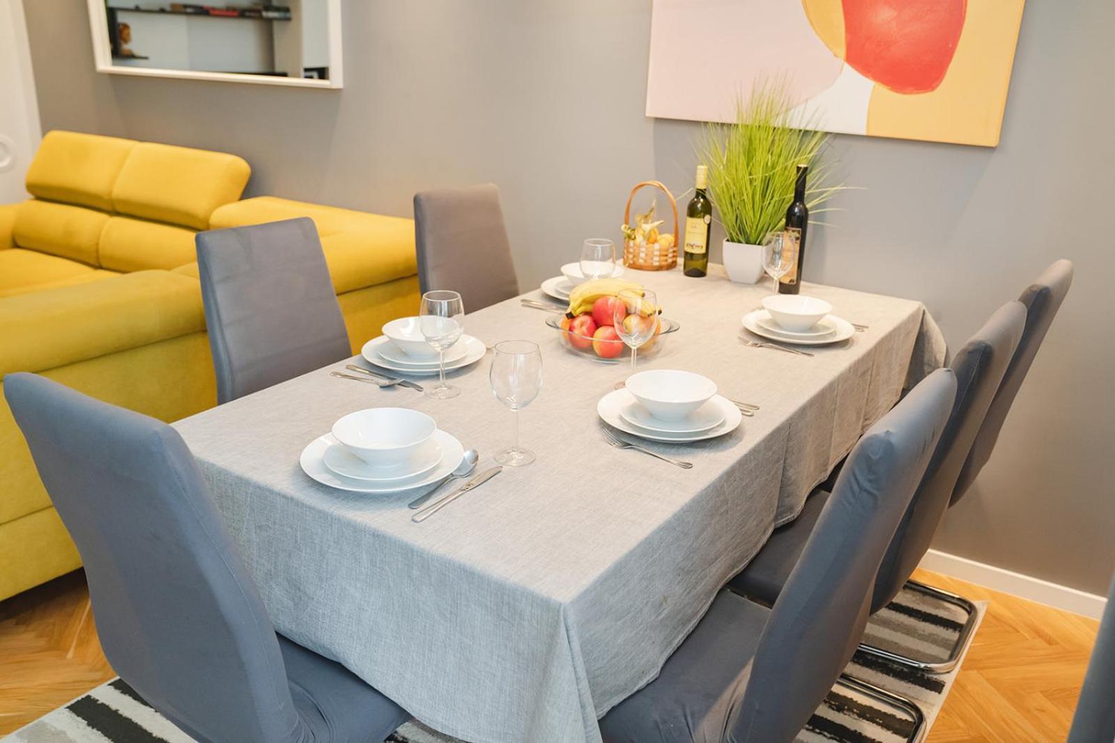 Apartment Casa De Dinca, 2 Bedroom, 6 Person, Free Parking Zone Zagreb